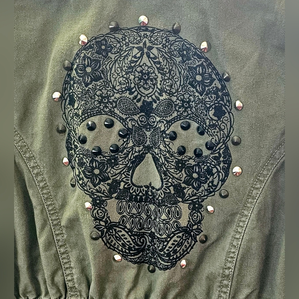 Disney Studded Girls Skull Vest - Picture 5 of 10